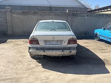бнв е 34: BMW 5 series: 1996 г., Седан — 8