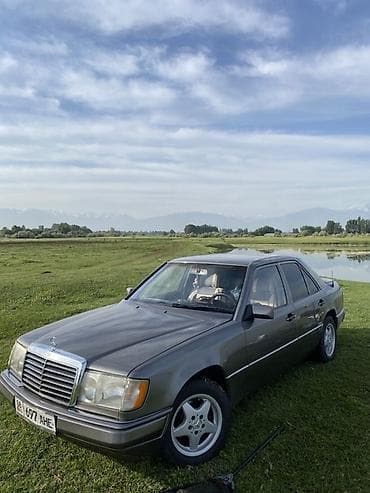2114 samara: Mercedes-Benz W124: 1992 г., 2.3 л, Автомат, Бензин, Седан — 1