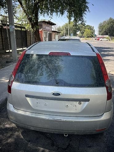 реснички на фит: Ford Fiesta: 2026 г., Хэтчбэк — 3