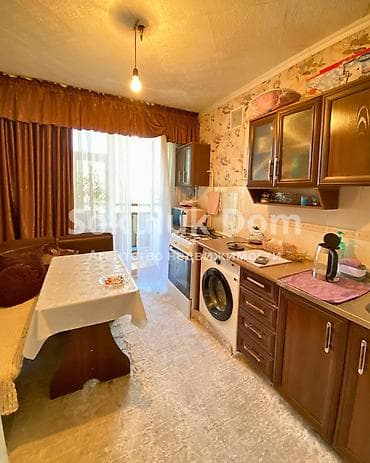 3 микрорайон: 3 комнаты, 63 м² — 1