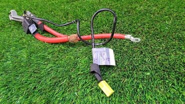 аккумулятор для грузовых: Клемма аккумулятора Е53 8 387 231 Год 2003 В отличном состоянии — 3