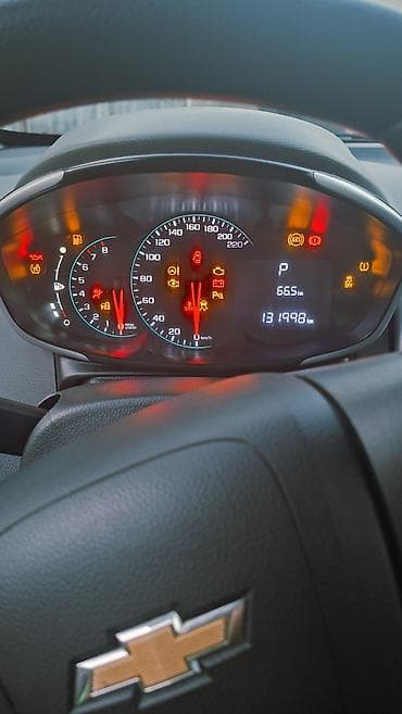 lada largus: Chevrolet Aveo: 2017 г., 1.4 л, Типтроник, Бензин, Седан — 5