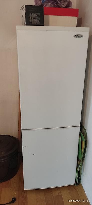 spada step: Холодильник Eurolux, двухкамерный, с нижней морозильной камерой.Очен — 1