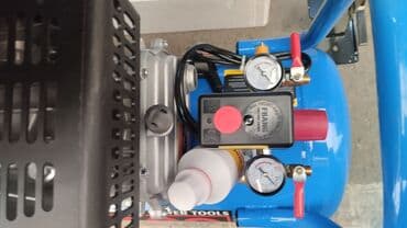 50литр: Компрессор DE'CO 50литр 6 месяцев сервисное обслуживание Гарантия — 3