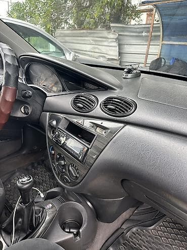 форд фокус 2014 года: Ford Focus: 2000 г., 1.8 л, Механика, Бензин, Универсал — 7