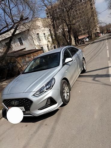 киа сорента 2020: Hyundai Sonata: 2020 г., 2 л, Автомат, Газ, Седан — 1