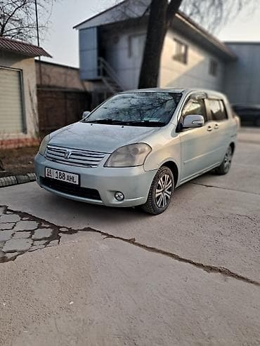 Toyota Raum: 2003 г., Автомат, Бензин, Минивэн