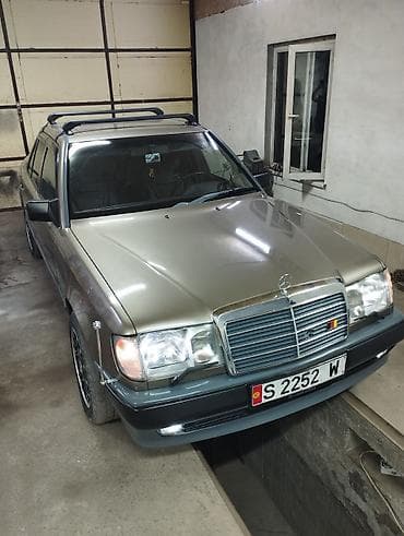 Mercedes-Benz W124: 1988 г., 2 л, Ручные, Бензин, Седан