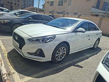 Hyundai Sonata: 2021 г., 2 л, Автомат, Газ, Седан — 3