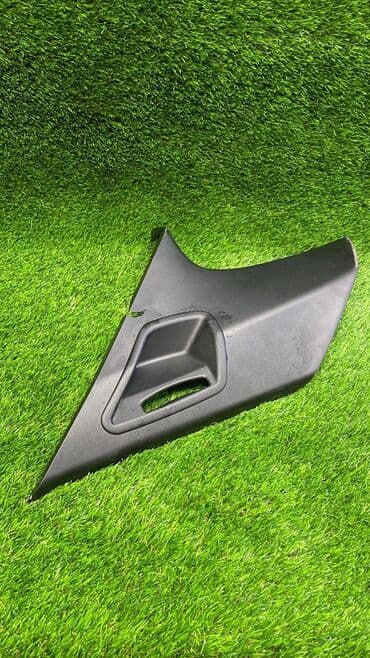 n52b30: Обшивка накладка стойки Bmw X5 E70 3.0 N52B30 2008 задняя — 2