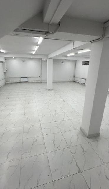 гараж продаю: Продается коммерческое помещение в отдельностоящем здании. Восток 5 — 3