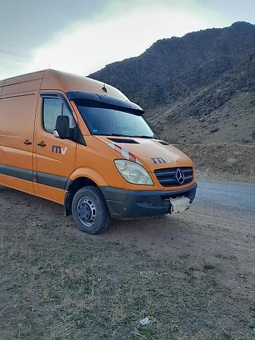 e39 touring: Легкий грузовик, Mercedes-Benz — 2