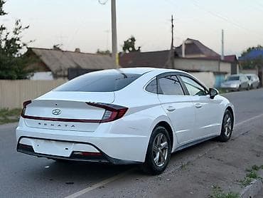 Продажа авто: Hyundai Sonata: 2019 г., 2 л, Автомат, Бензин, Седан — 4