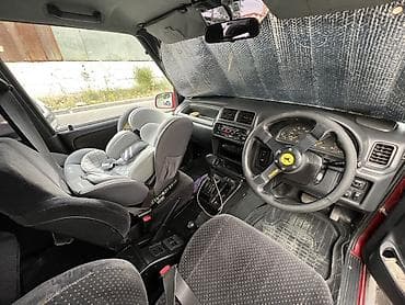 купить скричеры: Suzuki Escudo: 1995 г., 2 л, Автомат, Бензин, Внедорожник — 3