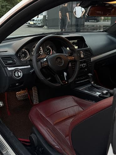 купить спортивный руль: Mercedes-Benz E-Class: 2012 г., 1.8 л, Автомат, Бензин, Купе — 7