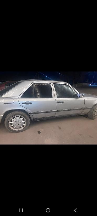 w210 e320: Mercedes-Benz 190: 1988 г., Седан — 4