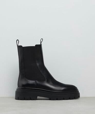 фирменный сапоги: Челси Zara
Новые с этикеткой
Натуральная кожа
На узкую ногу — 2