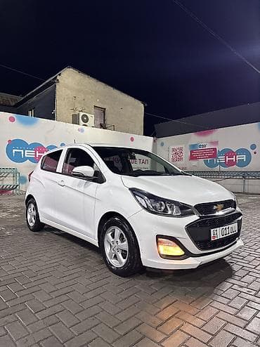 Chevrolet Spark: 2018 г., 1 л, Вариатор, Бензин, Хэтчбэк at lalafo.kg Chevrolet Spark: 2018 г., 1 л, Вариатор, Бензин, Хэтчбэк