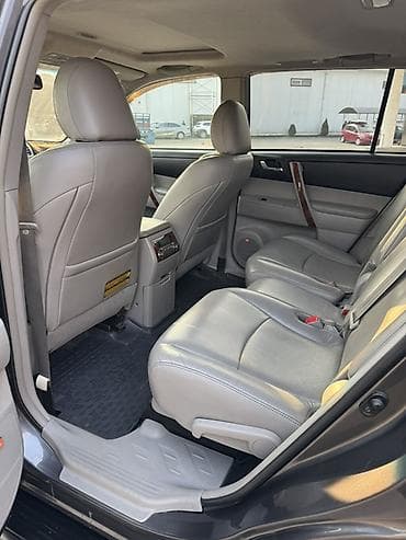 купить highlander: Toyota Highlander: 2013 г., 3.5 л, Типтроник, Бензин, Внедорожник — 7