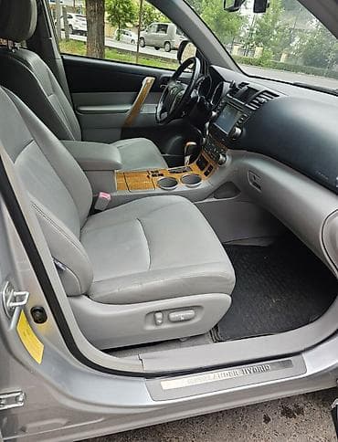 1 хозяин: Toyota Highlander: 2007 г., Кроссовер — 8