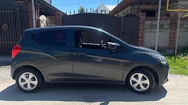 chevrolet kyrgyzstan фото: Chevrolet Spark: 2017 г., 1 л, Вариатор, Бензин, Хэтчбэк — 3