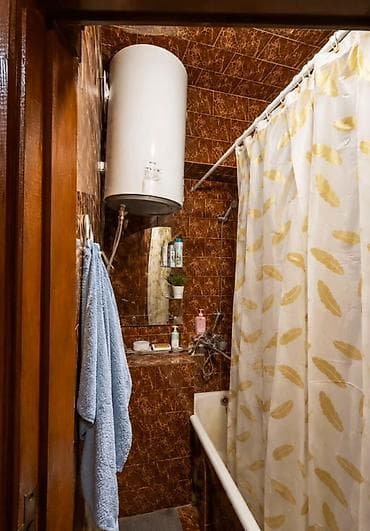 red centr: 3 комнаты, 61 м², Индивидуалка, 3 этаж, Евроремонт — 4