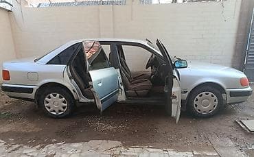 audi a8l: Audi 100: 1992 г., 2 л, Седан — 5