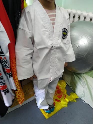 спорт товары дордой: Униформа, кимоно для таэквондо ITF в спортивном магазине SPORTWORLDKG — 1