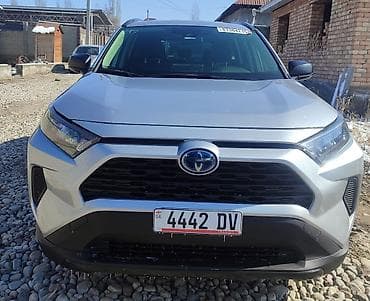 Toyota RAV4: 2019 г., 2.5 л, Автомат, Гибрид, Кроссовер
