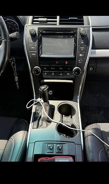 vin code: Toyota Camry: 2016 г., Бензин, Седан — 10