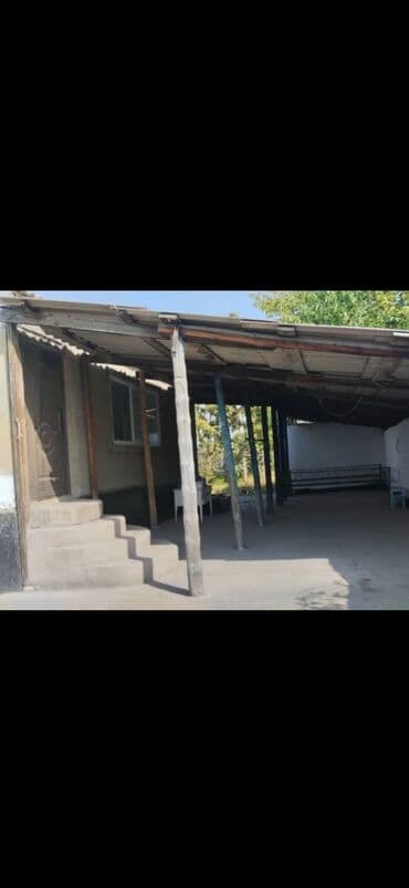 суточный дома: 75 м², 4 комнаты, Забор, огорожен — 3