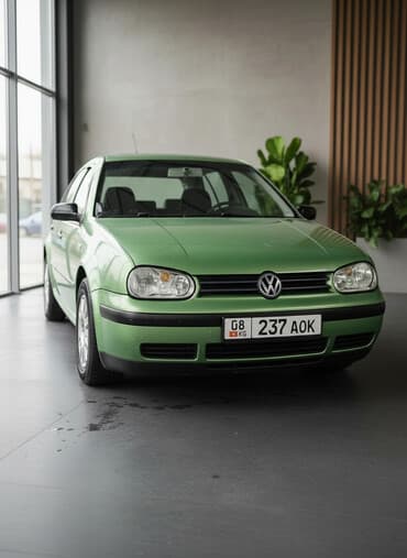 Volkswagen: Volkswagen Golf V: 1998 г., 1.6 л, Механика, Бензин, Седан — 1