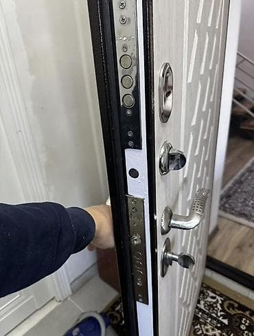 solutions third edition: Двери для домов и квартир, Металлическая, Одностворчатая, Левосторонняя, цвет - Серый — 3