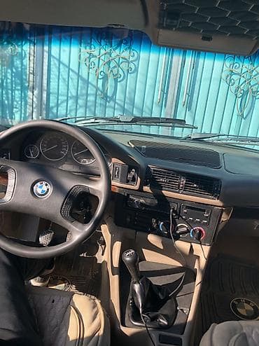 mercedes benz e class: BMW 5 series: 1994 г., Седан — 10