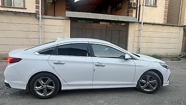 santa fe 4: Hyundai Sonata: 2023 г., 2 л, Автомат, Газ, Седан — 6