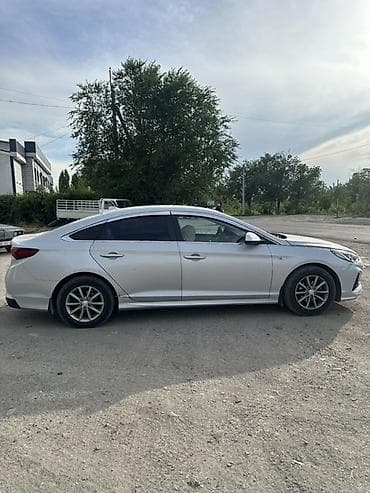 Продажа авто: Hyundai Sonata: 2017 г., 2 л, Автомат, Газ, Седан — 3