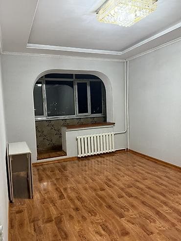 квартиры на рассрочку: 1 комната, 35 м², 105 серия, 4 этаж, Косметический ремонт — 1