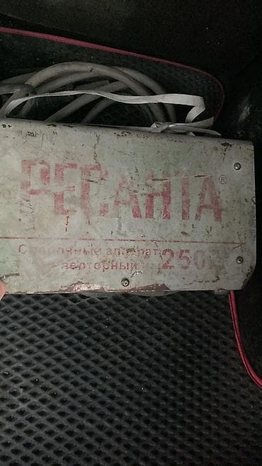 Инверторный сварочный аппарат Ресанта 250 - Серия: «Ресанта», модель at lalafo.kg Инверторный сварочный аппарат Ресанта 250 - Серия: «Ресанта», модель