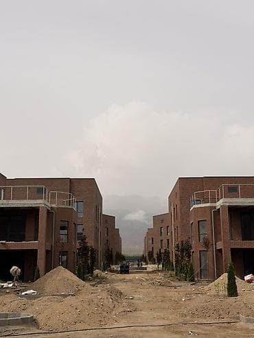продажа квартир трёх комнатную аламидин 1: Построен, 1 комната, 30 м² — 4