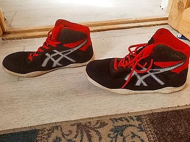 махачев полузамок: Мужские кроссовки, 40, Asics, Б/у, цвет - Черный, Самовывоз — 2