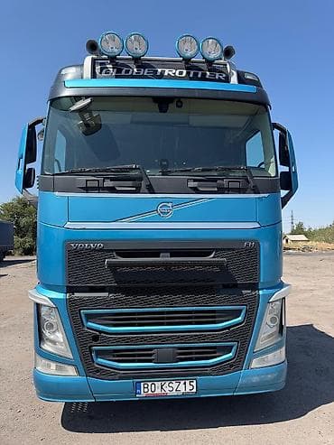 чанган юни с: Тягач, Volvo, 2016 г., Без прицепа — 3