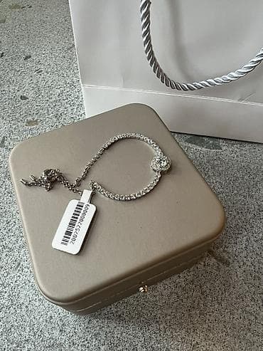 Браслет с муассанитами - Тип: ювелирный «теннисный» браслет с at lalafo.kg Браслет с муассанитами - Тип: ювелирный «теннисный» браслет с