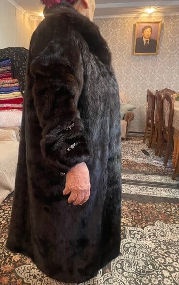 теплый и удобный: Элегантная женская шуба от "Королева" из натурального меха норки — 6