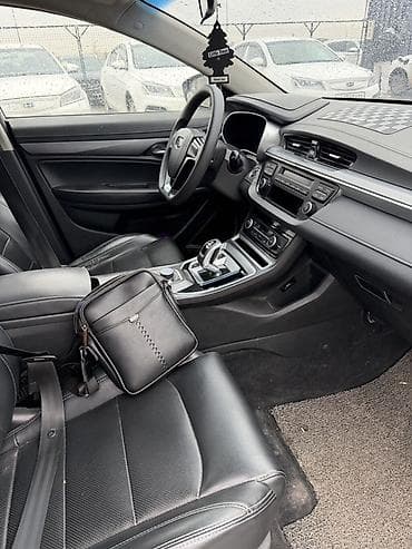 Транспорт: Geely Emgrand EC7: 2019 г., Электромобиль, Седан — 5