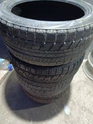 шины на внедорожник: Шины 245 / 40 / R 18, Зима, Легковые, Япония, Bridgestone — 1