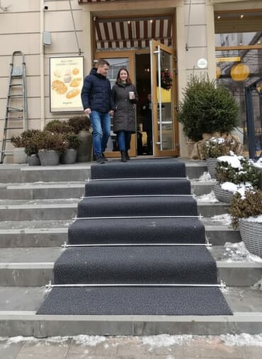 зеркало цена 1 кв м: Ковровая дорожка Новый, 80 см* 1 пог. м, Резина, Современный, Безналичная/наличная оплата — 1