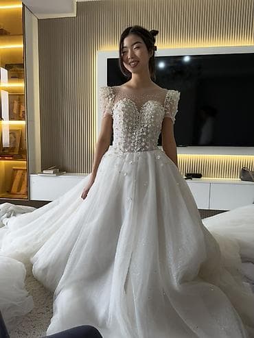 Свадебные платья: Свадебные платья — несколько моделей в одном стиле «а‑ля — 6