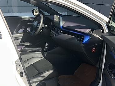 evo poliki: Toyota C-HR: 2019 г., 2 л, Автомат, Бензин, Кроссовер — 4