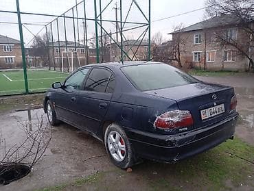 Toyota: Toyota Avensis: 2002 г., Механика, Дизель, Седан — 3