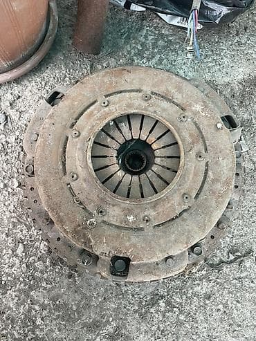 Комплект деталей сцепления для автомобиля ПОРТЕР 2 Состав: - Корзина